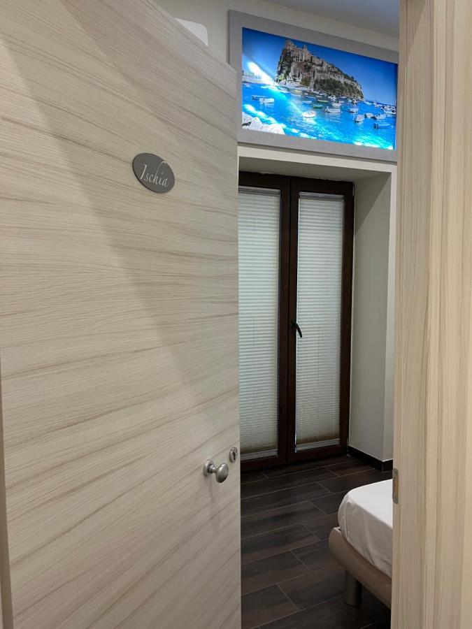 Beb Pisadog Bed & Breakfast Napoli Bagian luar foto